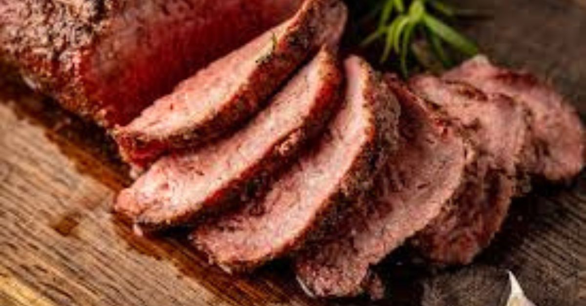 How to cook a tri-tip so that it is juicy and cooked to perfection?